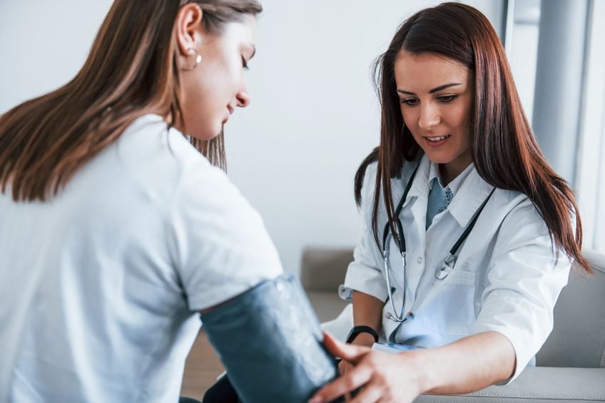 metroplex-medical-centres-3-Tips-From-Primary-Care-Providers-To-Help-Manage-Hypertension-Long-Term