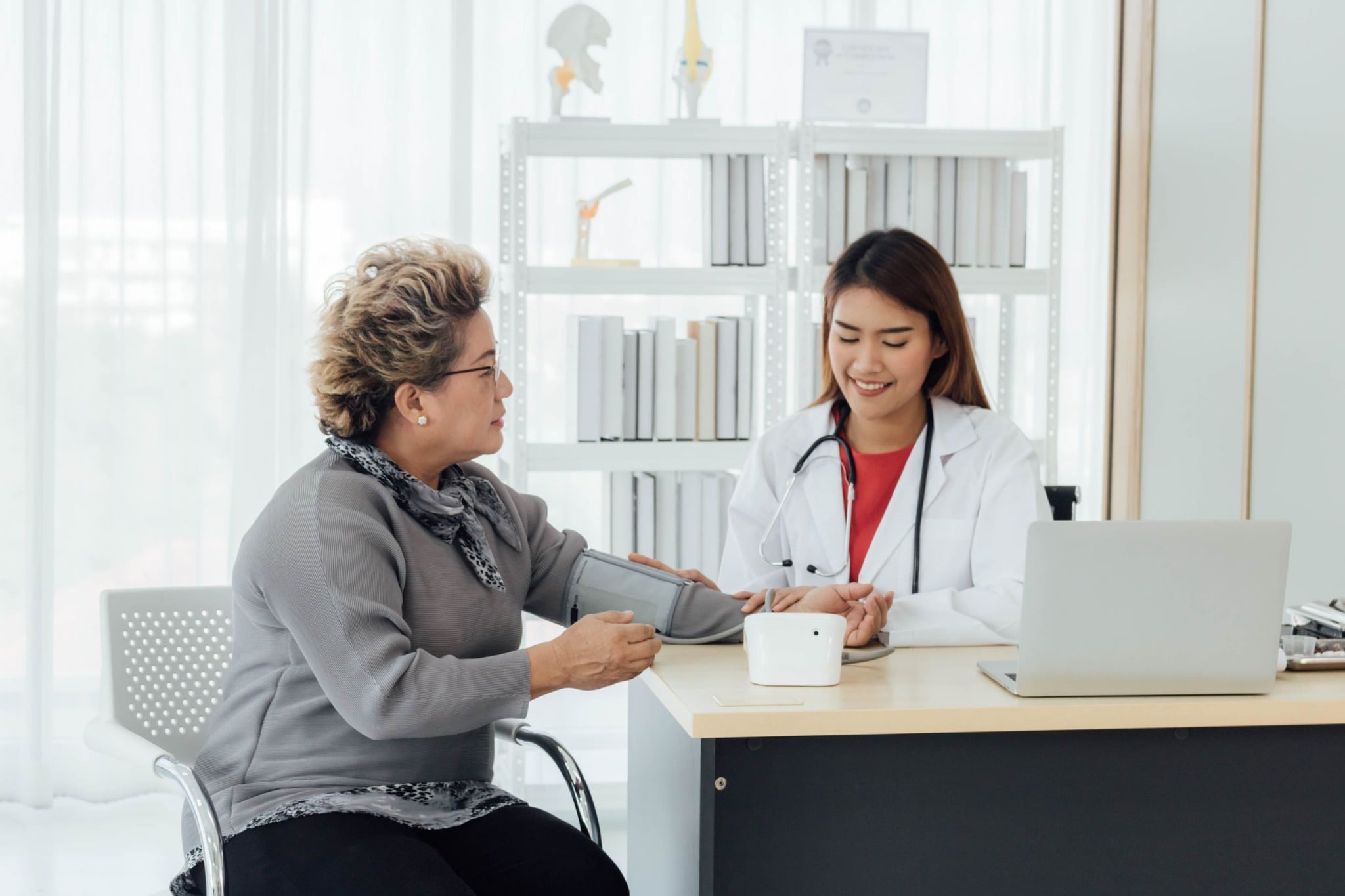 metroplex-medical-centres-The-Importance-Of-Consistent-Monitoring-For-Chronic-Disease-Management.
